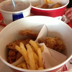 Ресторан быстрого питания KFC на улице Миклухо-Маклая фотография 6